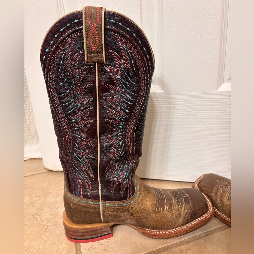 Women’s Ariat Vaquera Western Boot with Teal and Pink stitching - Picture 6 of 7